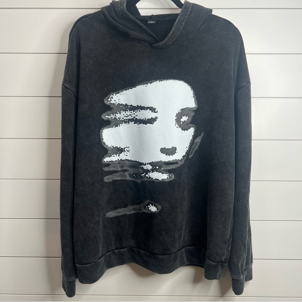 Manfinity SHEIN‎ Black Graphic Face Hoodie Sweatshirt. Size Medium.